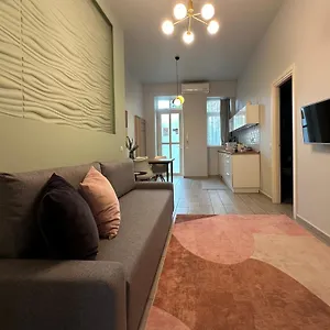 Butik Life & , Budapest Hongrie